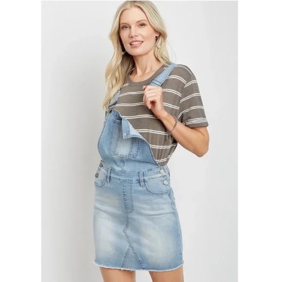 |•KANCAN•| Denim Overalls Skirt/Romper Stretch Size Medium - Picture 1 of 12